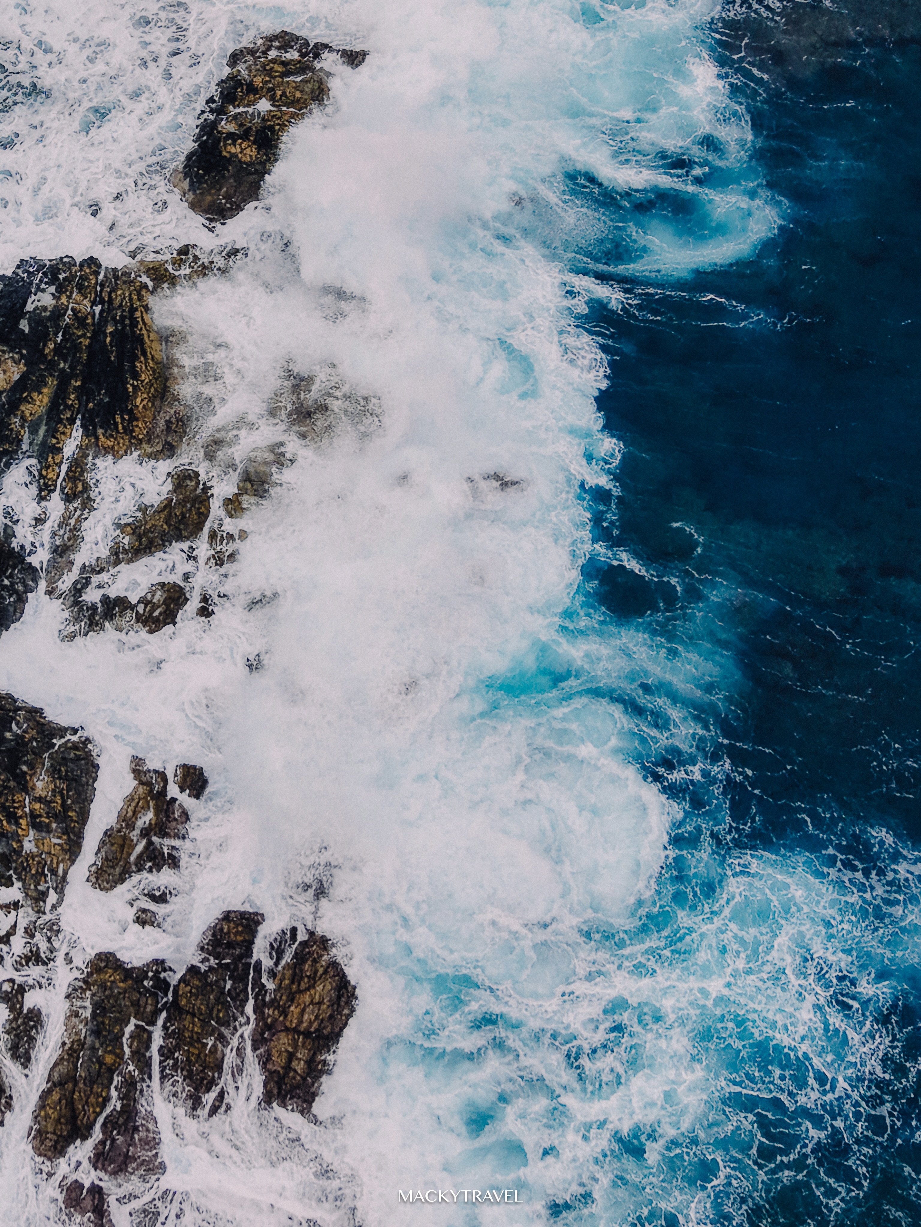 Just dropping these images of waves!!
#waves #photodump #djimini5pro